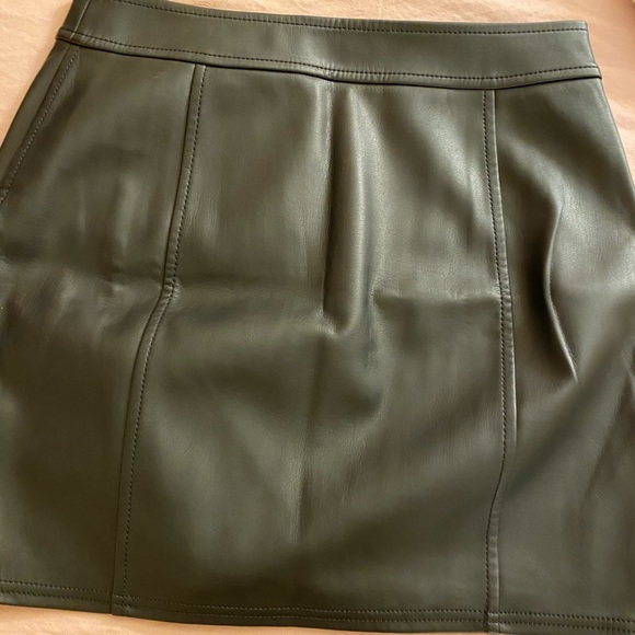 Express Mini leather skirt - Picture 4 of 4